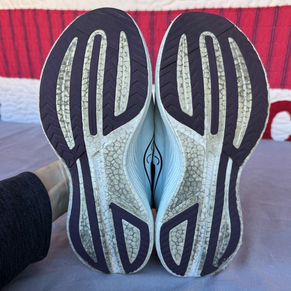 Saucony Women's White Running Shoes - Picture 12 of 12